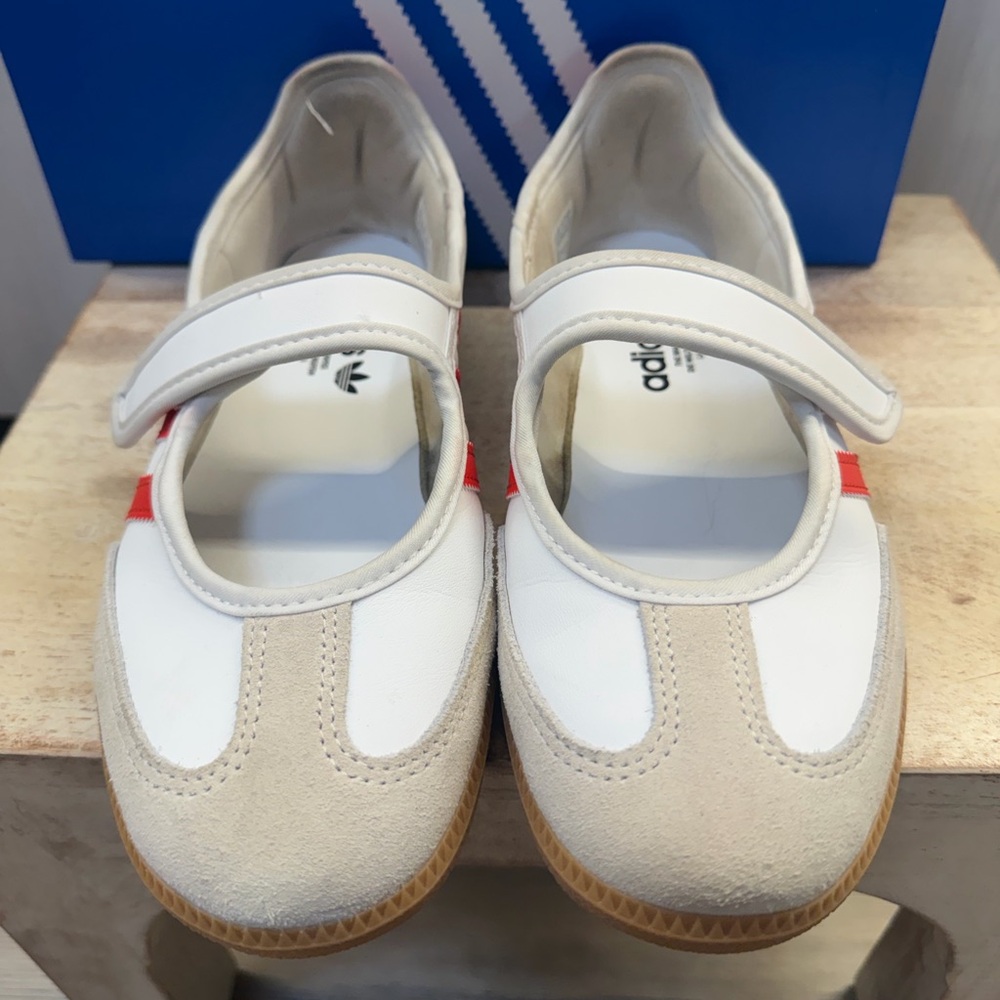 Adidas Samba Jane’s Red/White Sneakers Big Kids 7